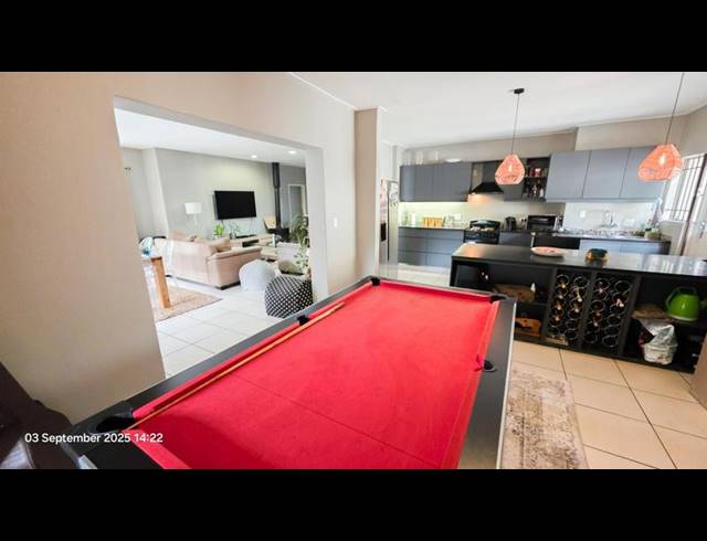 4 BEDROOM HOUSE FOR SALE IN DOUGLASDALE